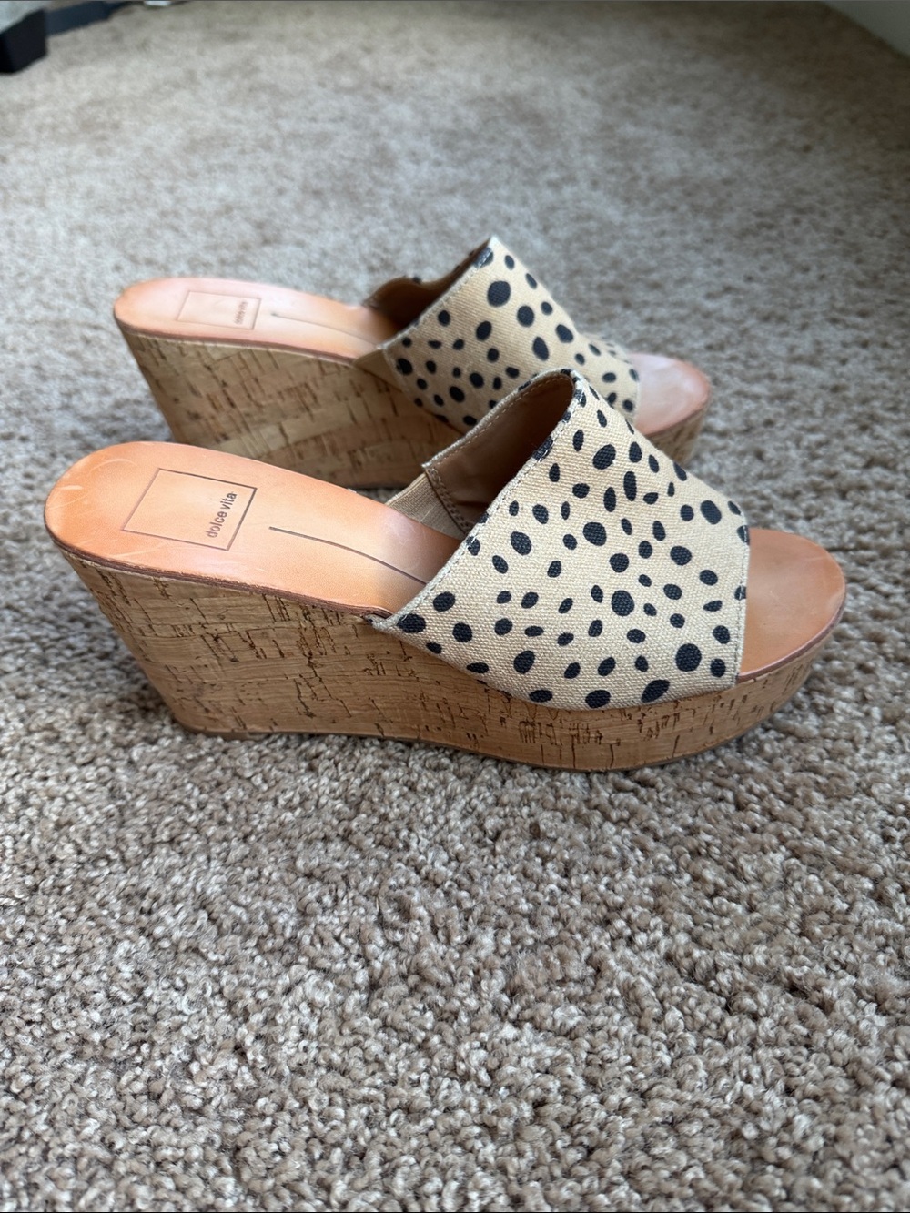 Dolce Vita Beige Wedge Mules with Black Spots - Picture 3 of 7